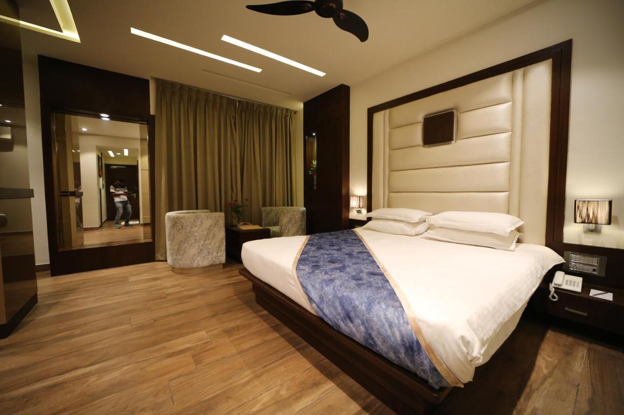 Hotel Prince Viraj Jabalpur Exterior foto